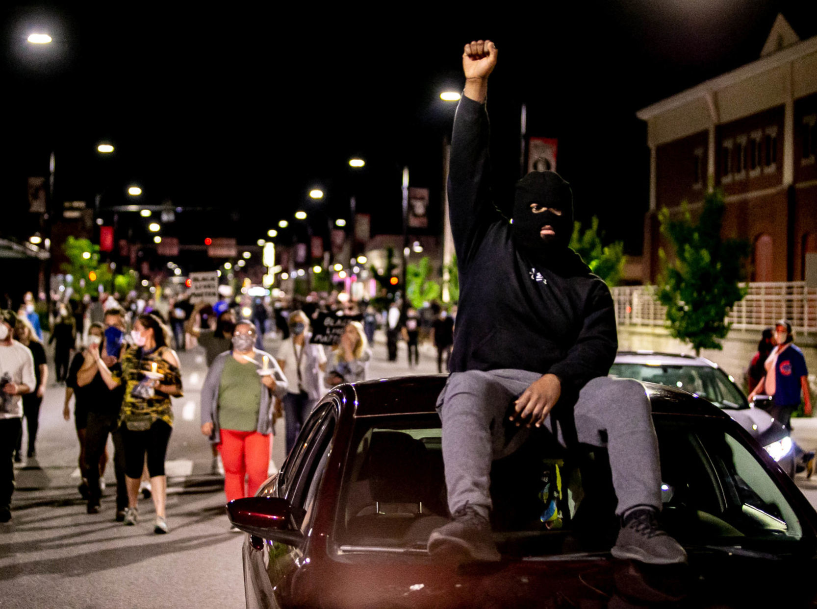 Demonstrators in Carbondale mourn George Floyd's death; hold vigil, march
